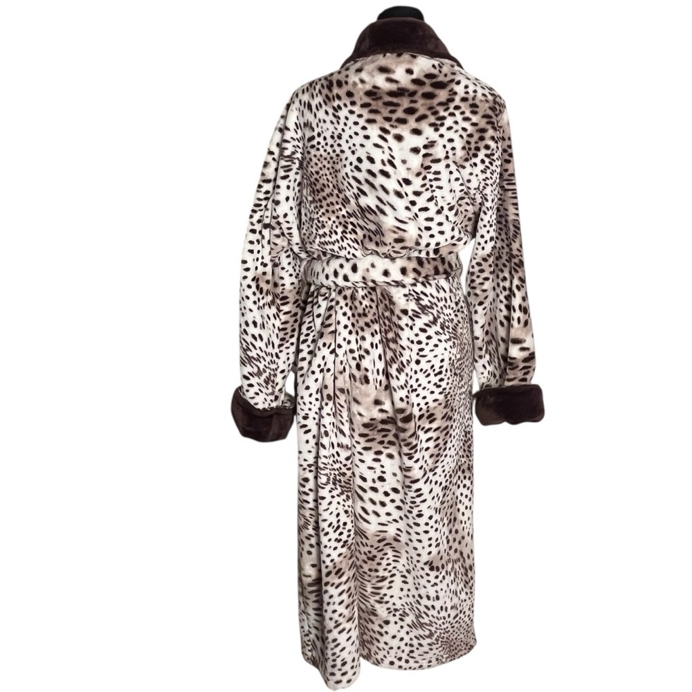 Natori Plush Animal Print Robe — Size XL - Picture 10 of 16
